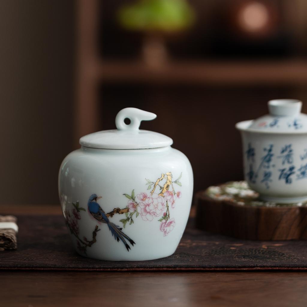 Celadon tea can with lid, fine mouth dustproof design and delicate texture Household tea preservation storage tank, storage tank