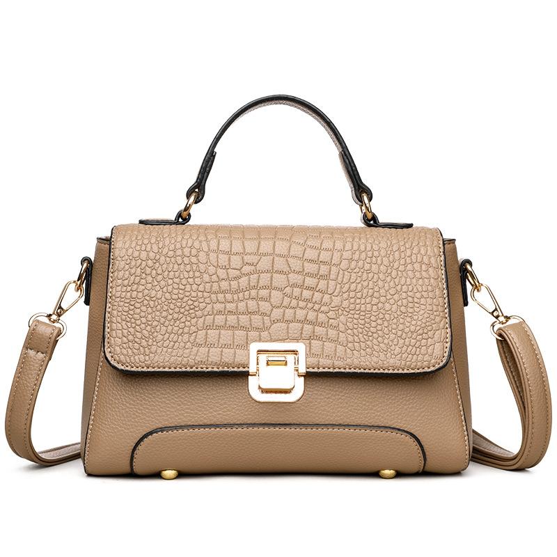 Women's fashion autumn and winter simple crocodile pattern large capacity shoulder messenger bag, light small square bag