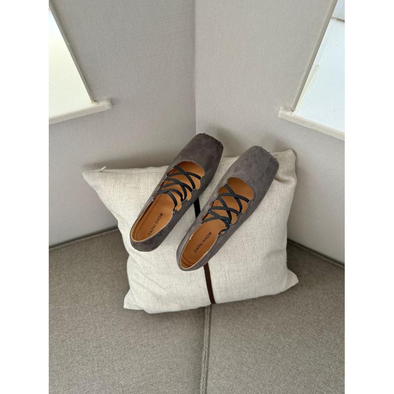 

Inner height increase square head retro ballet single shoes women s shoes autumn 2025 new flat French Mary Jane shoes 39 серый