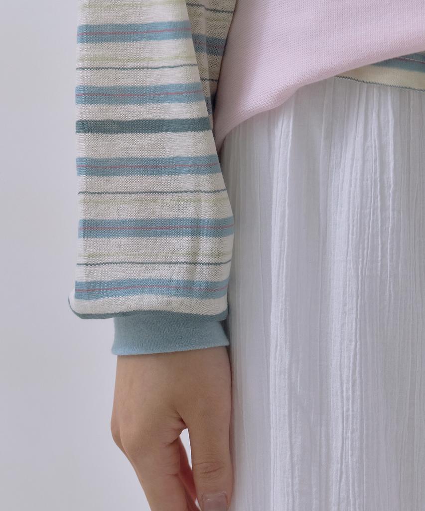 Sayu Mild Stripe V-Neck T-Shirt Light Blue