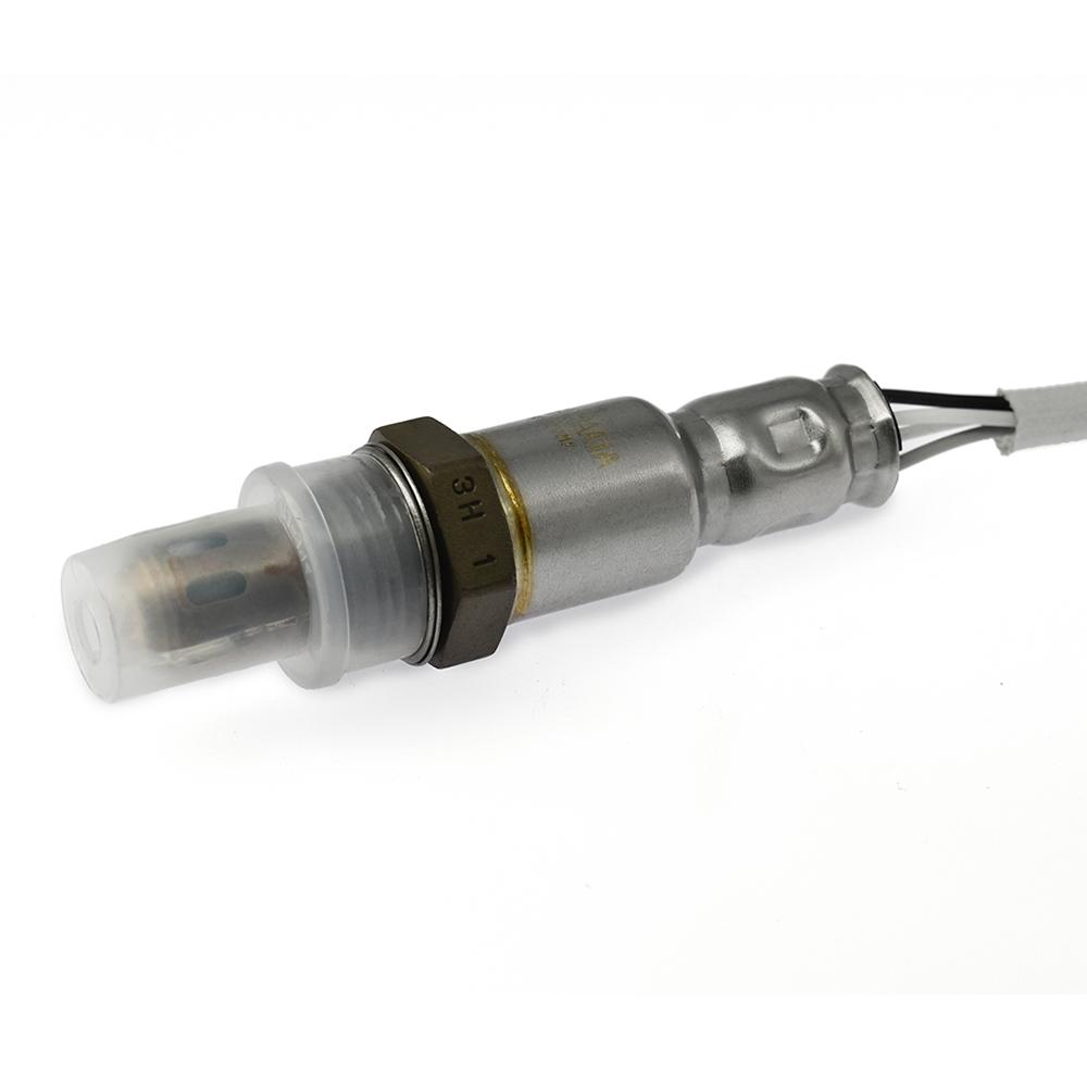 Oxygen sensor 226A0-3AA1A