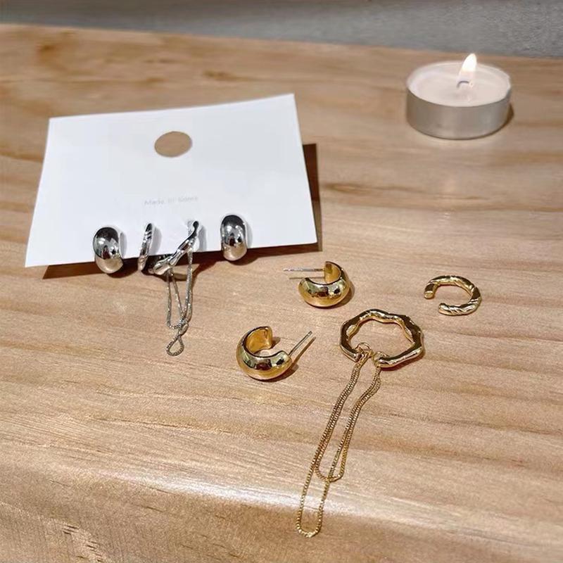 4Stk/Set Neues Design Goldfarbenes Metall Geometrisch Unregelmäßig Quaste Kette Clip Ohrringe Für Frauen Nicht Durchgestochenes Ohr Knorpelclip