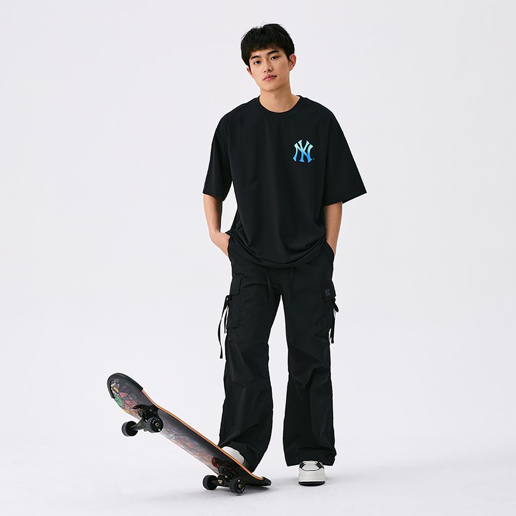 New MLB New York Yankees Basic Collection SS25 T Shirt Unisex Black 3ATSB0653-50BKS