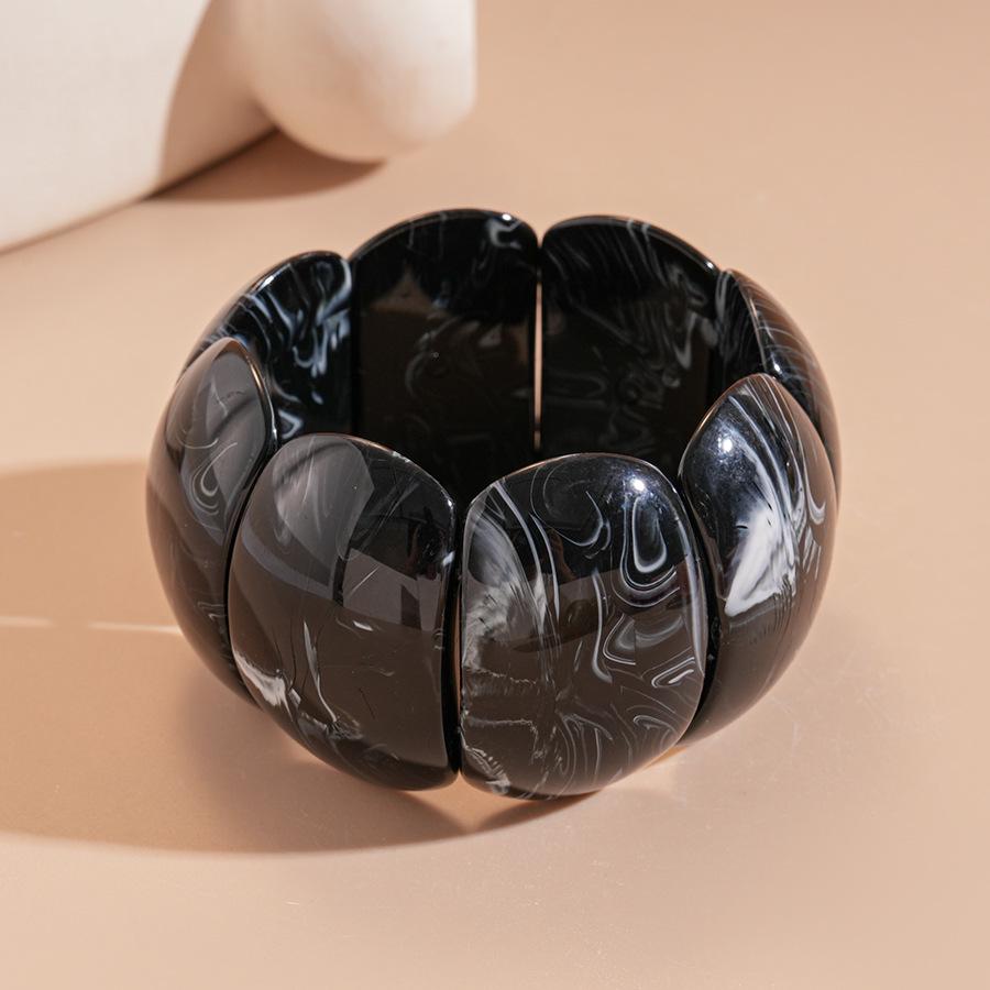 Exquisite Acrylic Marbled Square Spliced Bracelet – High-End, Unique, and Stylish