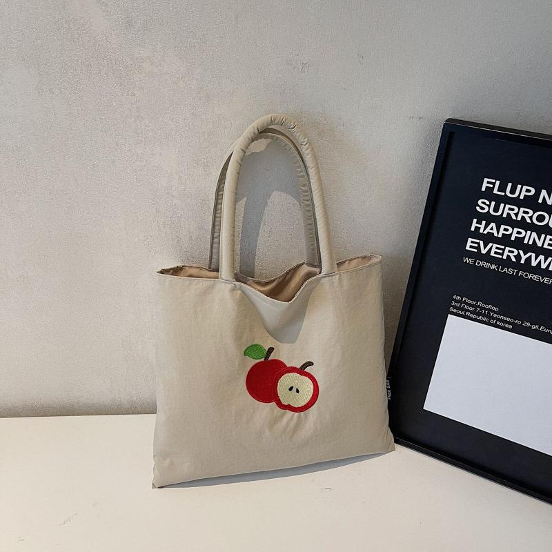 New personalized bag 2025 cute casual simple fashion foreign style tote bag literary style college student shoulder bag