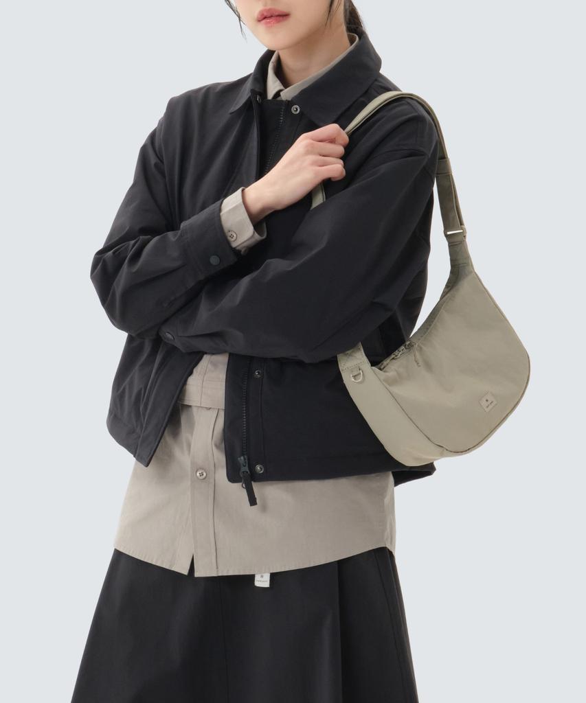 Snowpeak Apparel Softwill Small Hobo Bag 4L (S26Zwfcb25) Beige