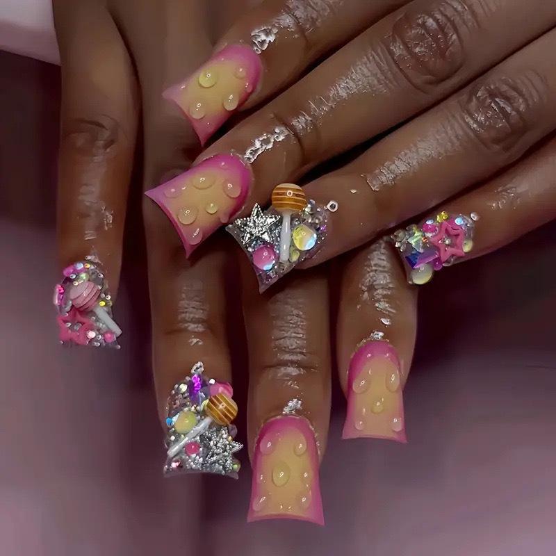 24Pcs Y2K Punk Short Duck Shaped Press On Nails Rose Pink Black French Tips With Diamond Star Flower Decor Fake Nails