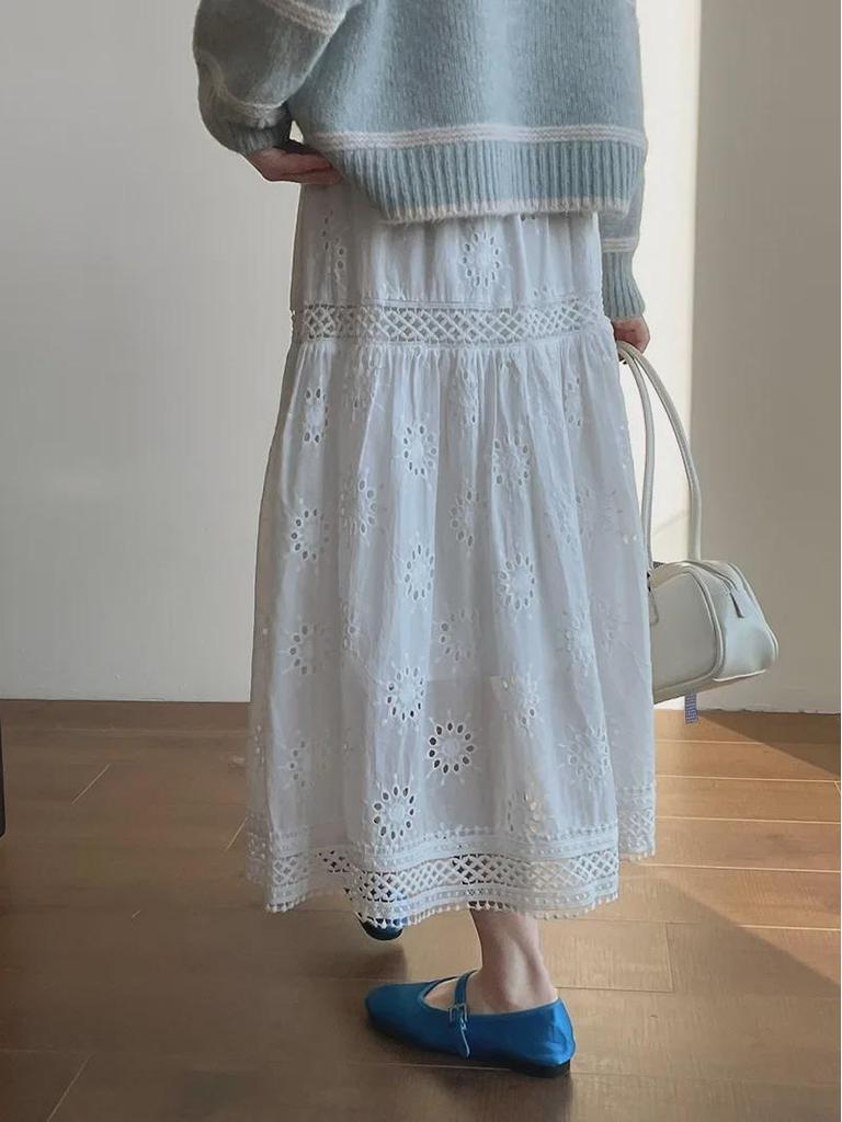 "Little Fresh" Solid Color Lace Hollow Cotton Umbrella Skirt - Women’s White Skirt