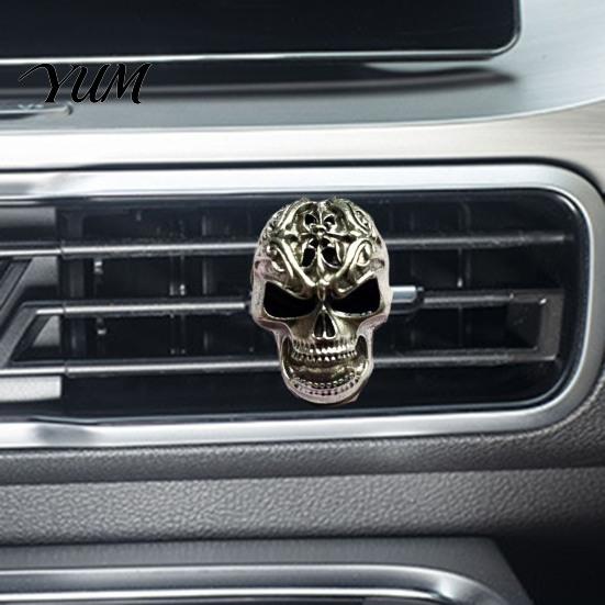 Halloween Car Interior Decoration Skull Air Vent Clip, Retro Alloy Dashboard Decorative Accessories Trim Funny Head Auto Personalized Gift for Lovers