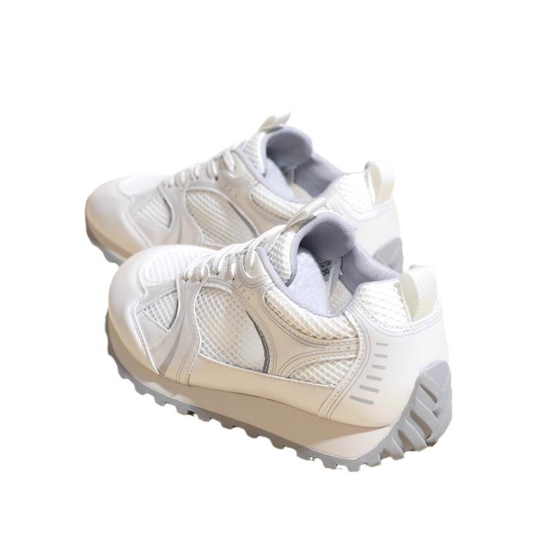 Damen Frühling und Sommer Neue Plateau Sport Freizeit Netz Atmungsaktiv und Bequem Silberne Laufschuhe