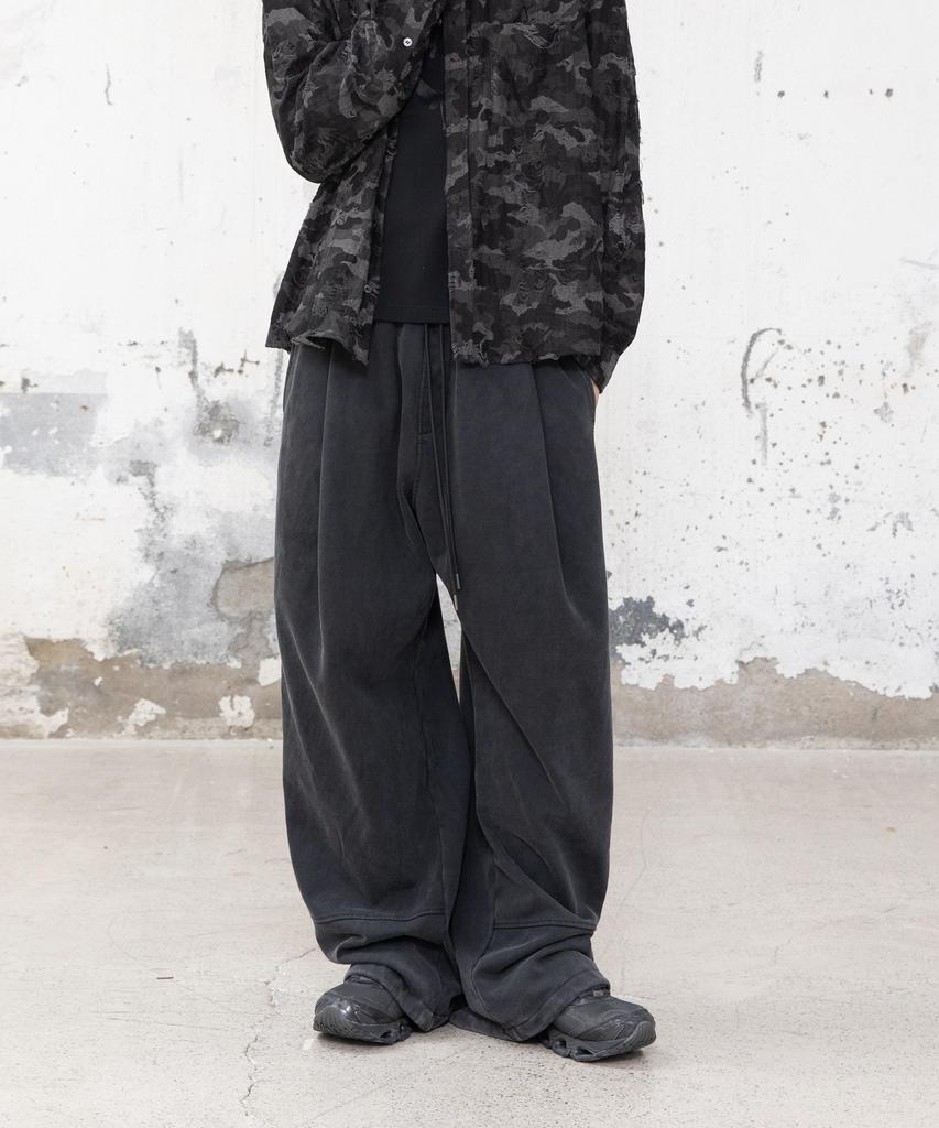 BEGIN202 Rusty Line Track Pants