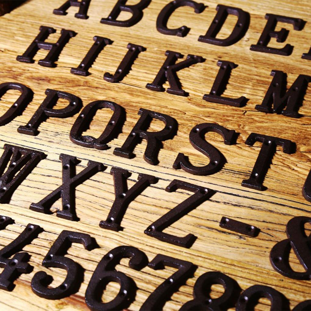 Plaque de numéro de maison en métal, décoration de porte durable et antirouille, lettres en métal, numéros de maison