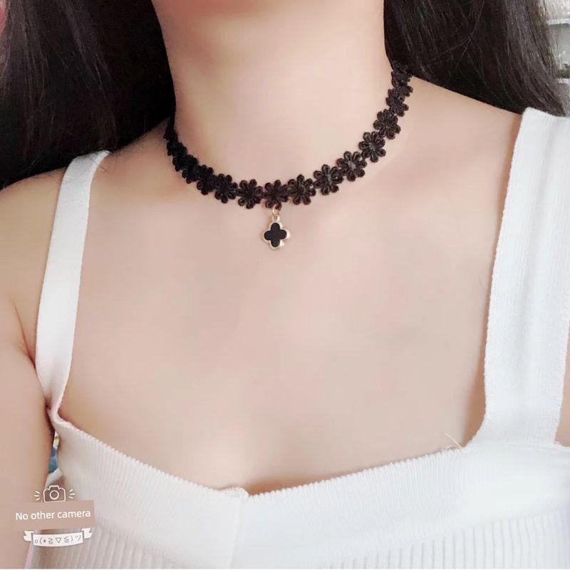 Black Lace Clavicle Chain Female Elegant Neck Accessories