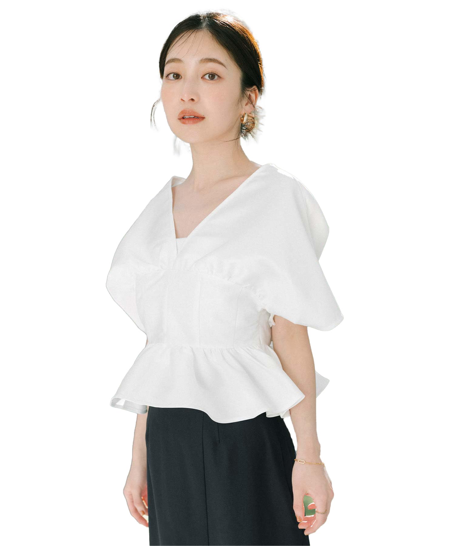 

Yours Deep Cropped Ruffle Top BFXN2132 Medium White V-Neck Women s белый