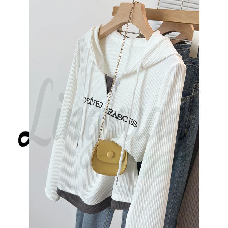 

Spring 2026 Plus Size Women s Embroidered Patchwork Hooded Knit Top 2XL білий