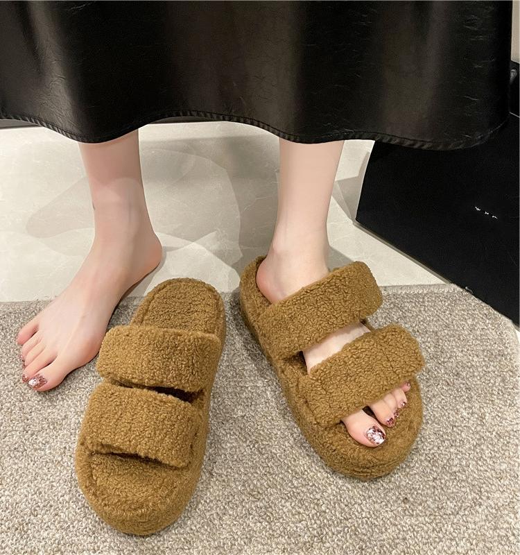 Fashion Med Shoes Woman 2024 House Slippers Platform Fur Flip Flops Pantofle Flock Plush New Massage Flat Hook & Loop Slides with Fur Ro
