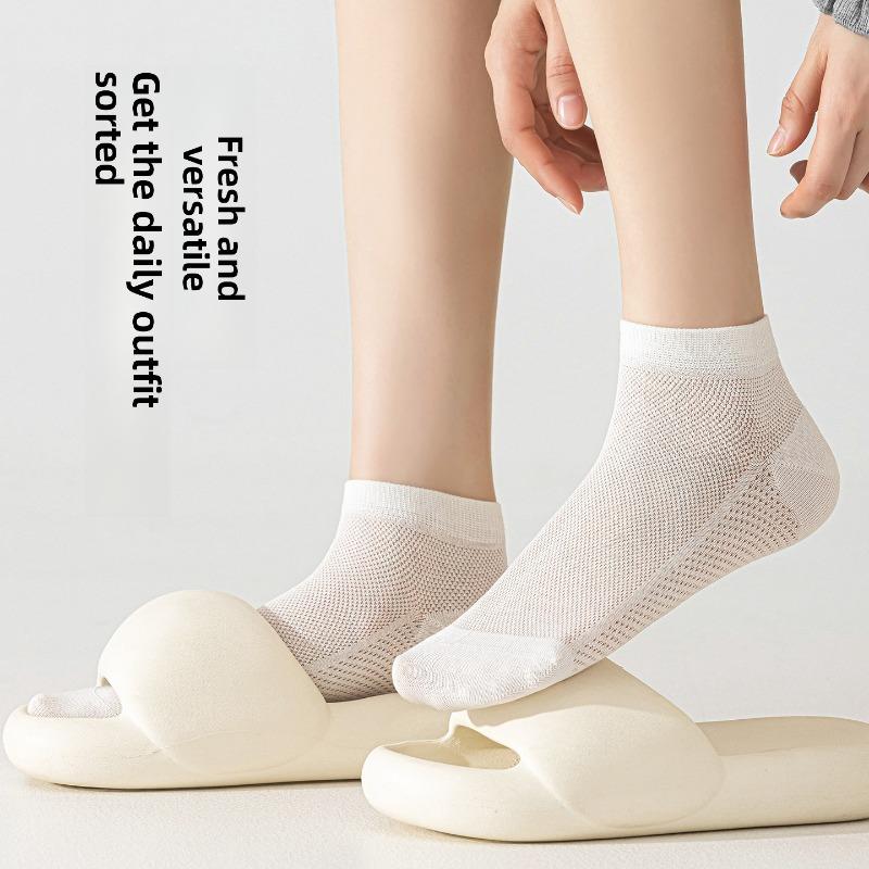 Silk Stockings for Children, Short Style, Odor-resistant, Sweat-absorbent, Antibacterial, Non-slip, for Ladies, White Mid-calf Length