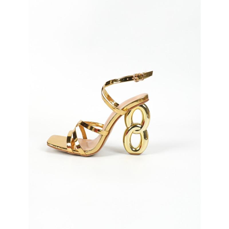 Mode Neuer Stil Modische Goldene Schmale Riemen Quadratische Zehenpartie Damen Sandalen Designer Durchbrochene Hohe Absätze Knöchel Schnallenriemen Damenschuhe