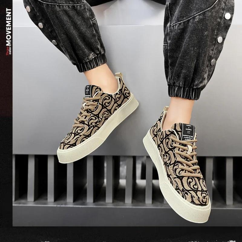 Men's Graffiti Prints Canvas Sneakers Spring Autumn Breathable Fashion Vulcanize Shoes Outdoor Lace Up Men Casual Shoes
