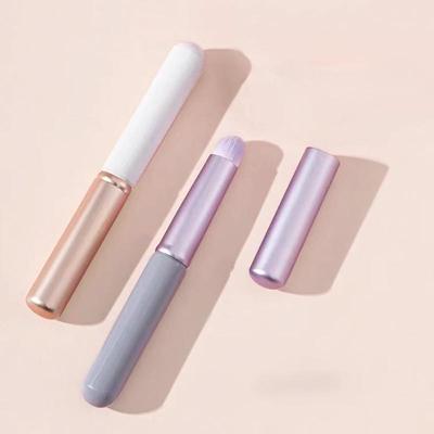 1pc Lip Brush with Cap Small Round Head Smudge Brush Mini Portable Short Handle Traveling