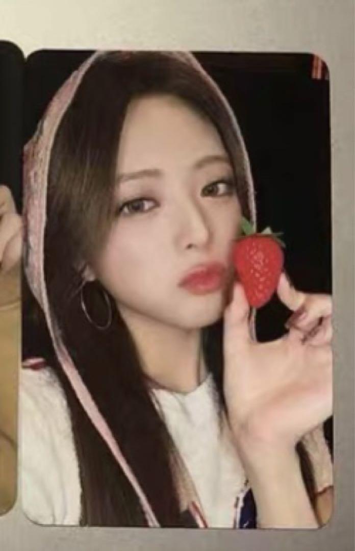 

[USED] itzy GOLD makestar limited edition Ichigo Yuna trading card