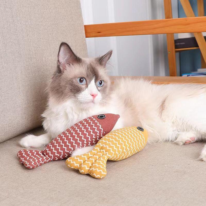 Teeth Grinding Catnip Toys Funny Interactive Plush Cat Toy Pet Kitten Chewing Vocal Toy Fish Bite Cat Mint For Cats