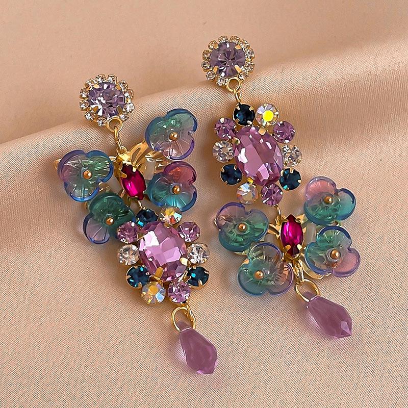 Silver Needle Retro Diamond-Studded Crystal Butterfly Flower Earrings: Asymmetrical Elegant Fashion for Women