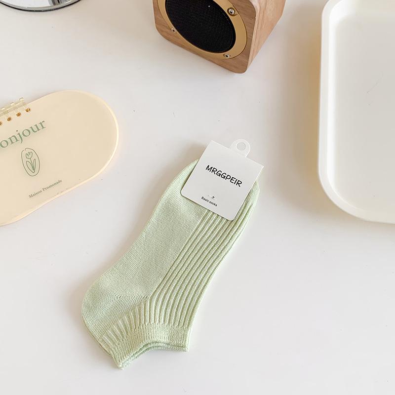 Female Spring and Summer Pure Color Pure Cotton Shallow Mouth Student Short Tube Socks