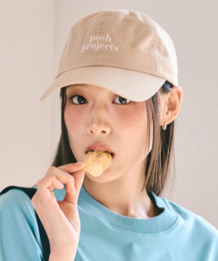 Poswipeulojegteu Hhf002 Holiday Ball Cap Beige