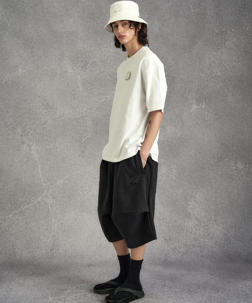 Jangeulang White Basic Bucket Hat