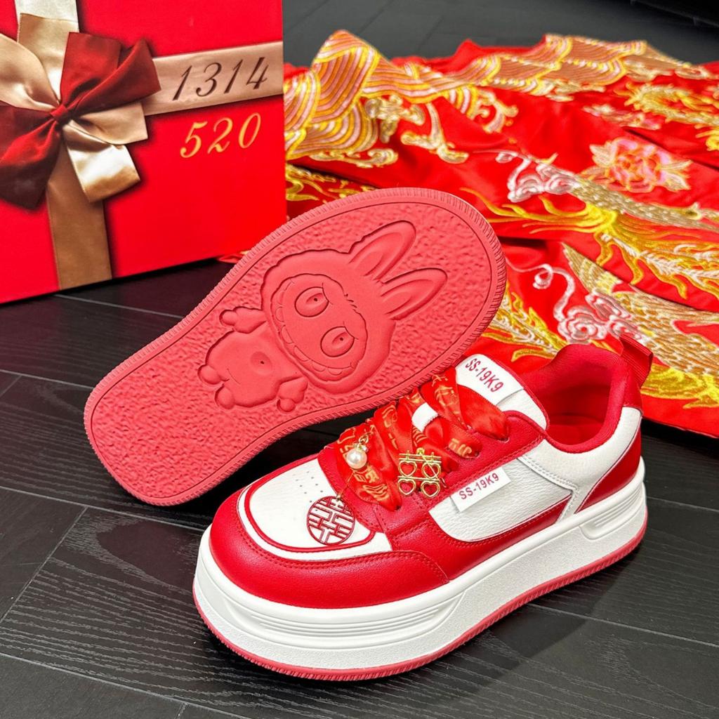 Gift red Xiuhe wedding shoes 2025 new bride platform inner height increase non-slip leather casual bridesmaid high heels