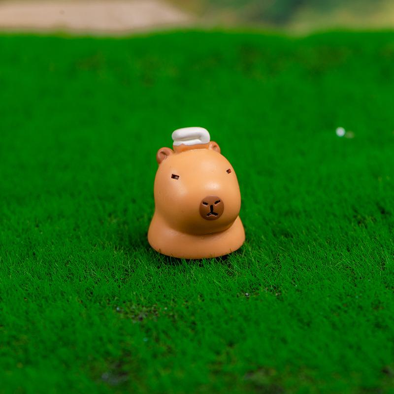 Miniature Cartoon Capybara Model Figurine Desk Garden Landscape Ornament Resin Craft Home Office Decor Car Desktop Decor Gifts