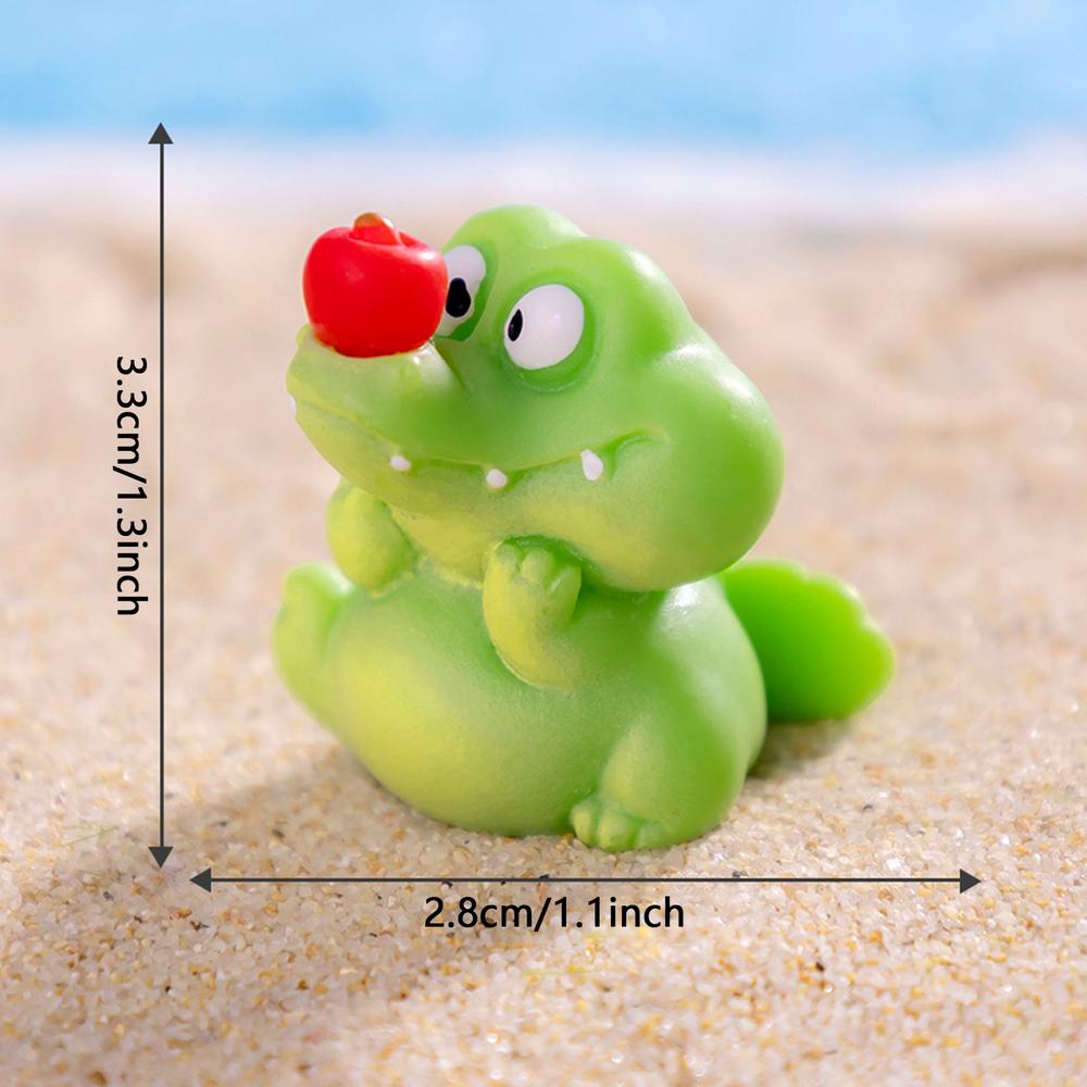 1pc Auto Dashboard Crocodile Figurines Desk Small Animals Figure Decoration Vivid Cartoon Ornaments Car Interior Accessories