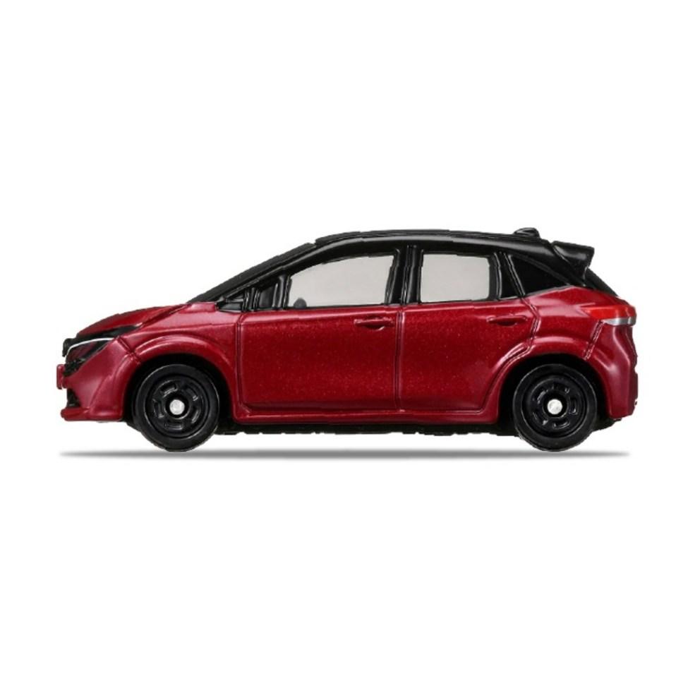 Tomica 47 Nissan Note Aura First Edition Miniature Car
