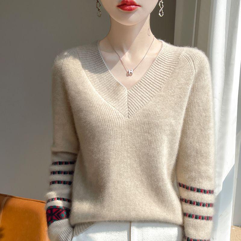 Autumn and Winter New Women's Color Matching Long-sleeved Sweater Loose Knitted Sweater with Top
