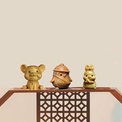 Cypress Wood Little Mouse Penguin Little Rabbit Sculptures and Figurines Cute Home Room Office Desk Decoration Wood Carving