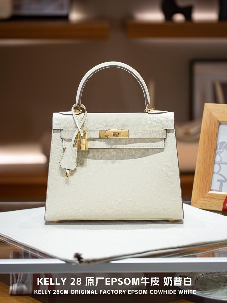 28 Second-Generation Cowhide Tote Bag Large Capacity Handbag Fashion Single Leather Decoration Womens Bag