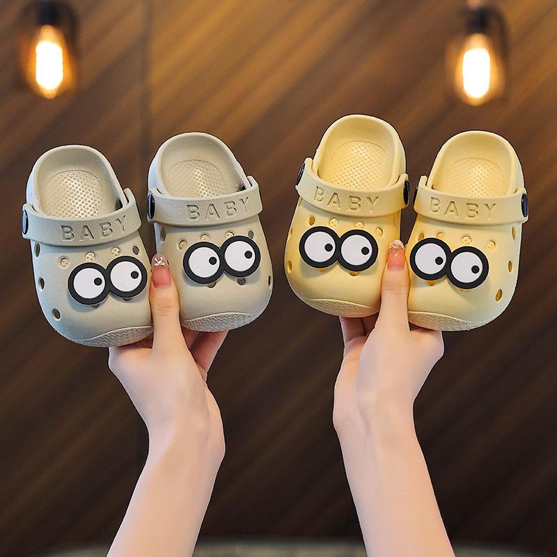2026 Bestselling Unisex Kids Clogs: Soft, Non-slip, Closed-toe Sandals for Home & Outdoor Use