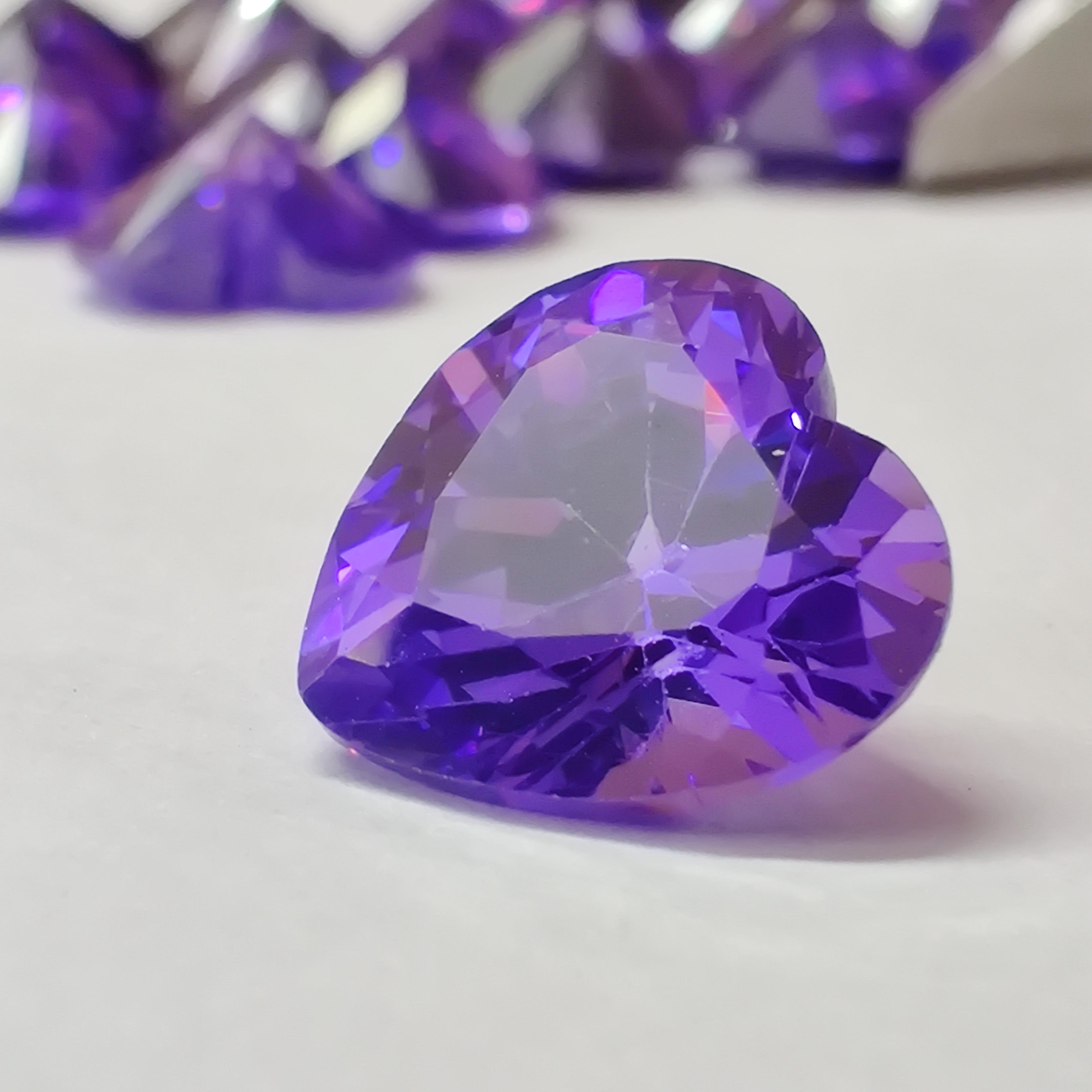 

Красивый лот голубого циркона в форме сердца размером 10 мм, Целебные камни, Лот рассыпных драгоценных камней. 2 Pieces Heart