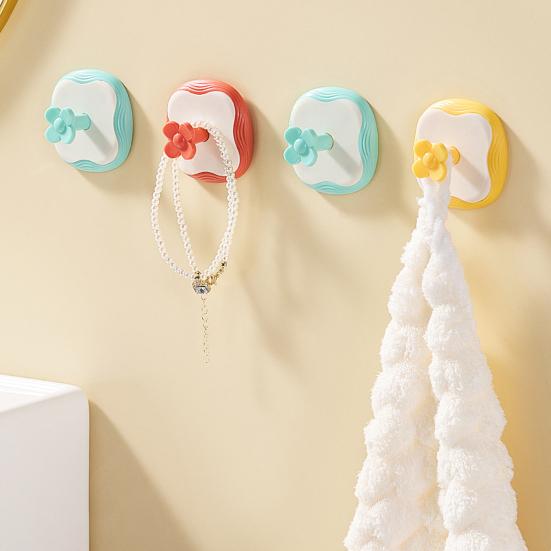 3Pcs Flower Adhesive Hooks Waterproof Bathroom Towel Hook Cute Wall Hook for Kitchen Utensils Bedroom Clothes Entryway Keys Storage