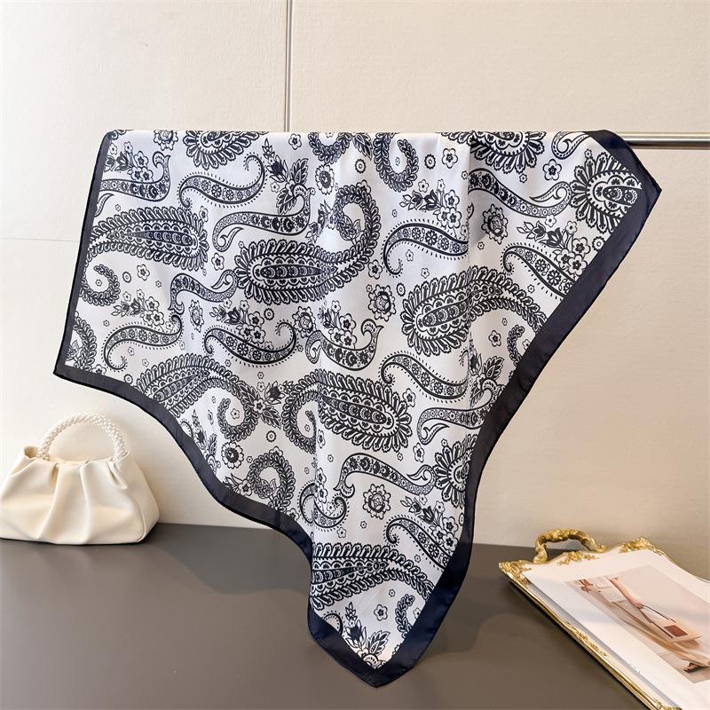 2026 New Paisley Printed Square Scarf For Women Stylish Soft Satin Scarves Bandanas Luxury Hijab Neckerchief Elegant Shawl Wraps