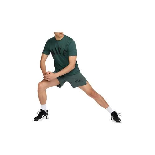 Nike Classic Sweat-Wicking Comfortable Short Sleeve T-Shirt for Men in Green