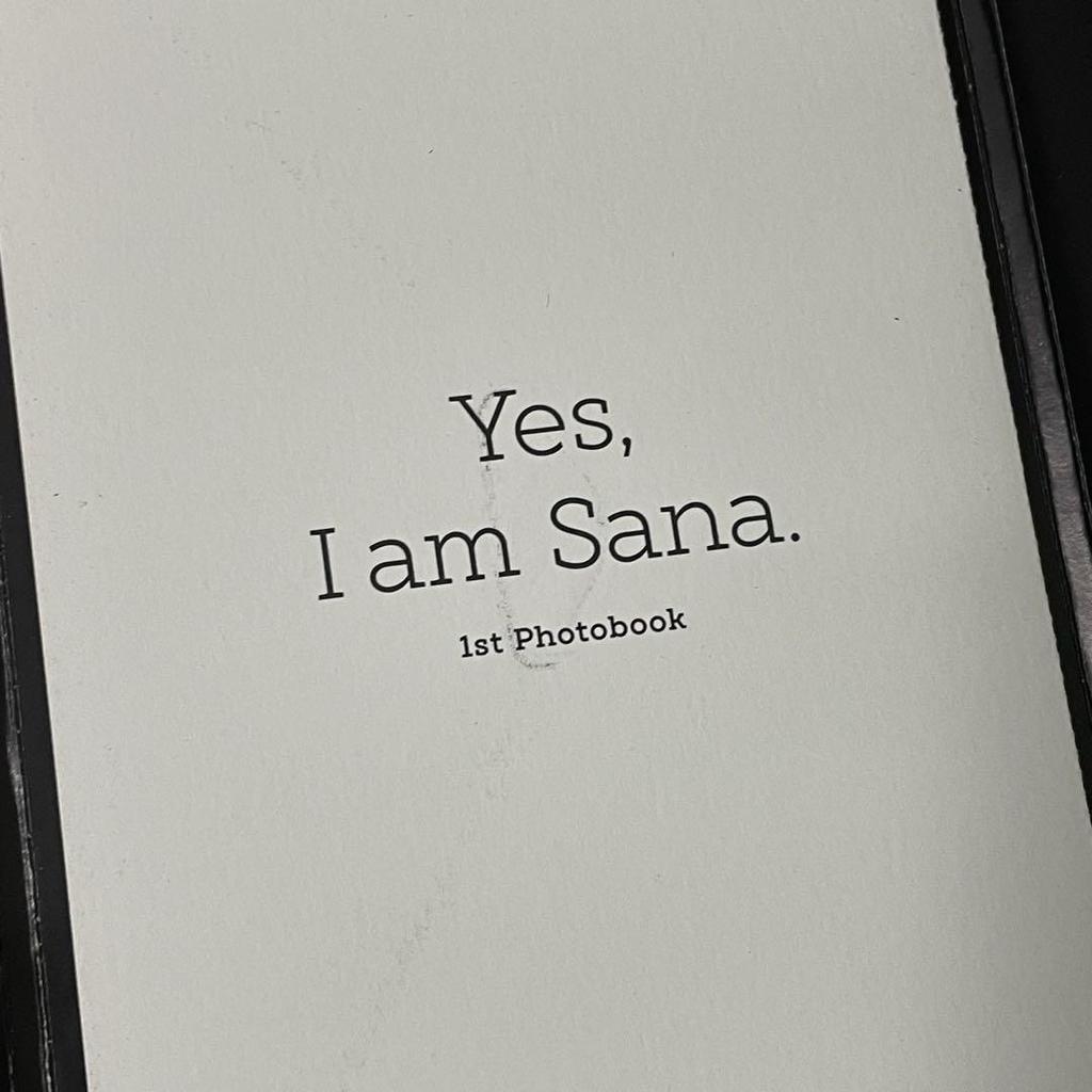[USED] TWICE Sana Yes i am sana photobook