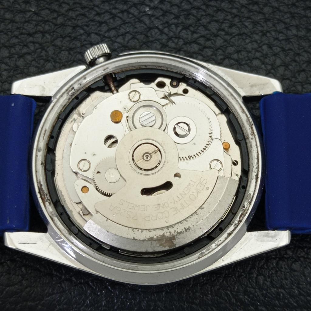 USED VINTAGE SEIKO 5 AUTOMATIC 7S26A JAPAN MENS BLUE COLOR DIAL WATCH A433431-2