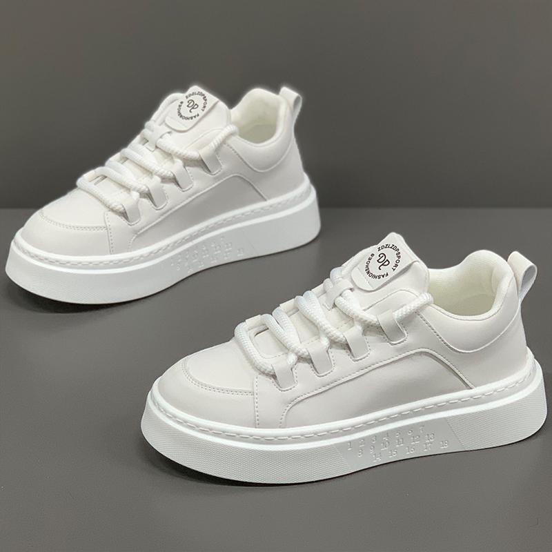 Spring Men's Shoes New Breathable White Shoes Men's Trendy Versatile Thick-soled Sneakers Casual Board Shoes Trendy Shoes