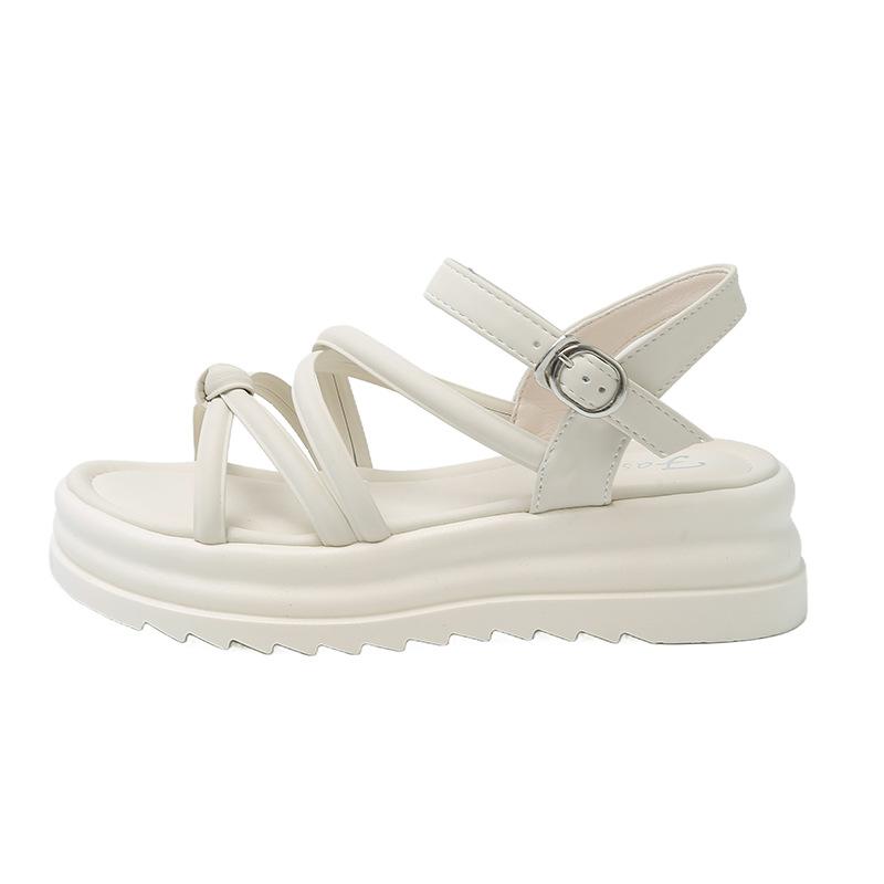 2025 Summer New Girls Sandals Soft Sole Korean Version Breathable Roman Shoes Fairy Wind Big Children Princess Sandals