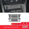 Chrysler 300C 05-07 Samolepka na středovou konzoli z uhlíkových vláken