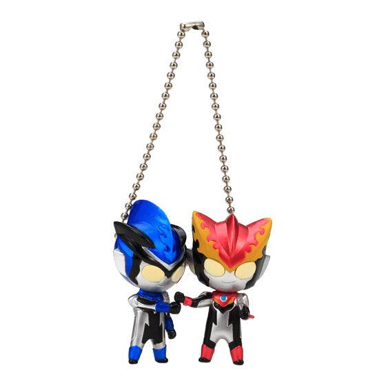 Ultraman Family Swing bandai gashapon 4