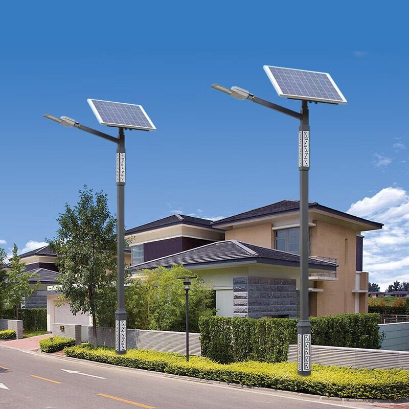 Ethnic Style Hybrid Solar Street Light