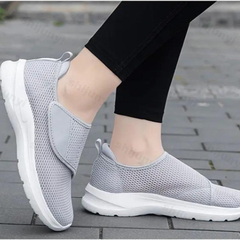 Summer Men's Casual Sports Shoes 2025 Hollow Mesh Fabric Breathable Comfortable Non Slip Outdoor Soft Zapatillas Informales